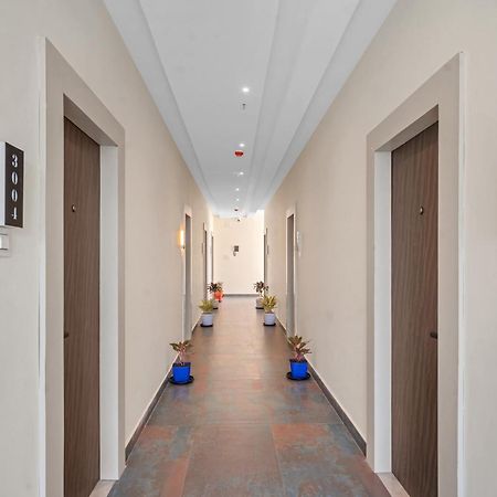 Hotel Sky Land Khammam Exterior foto