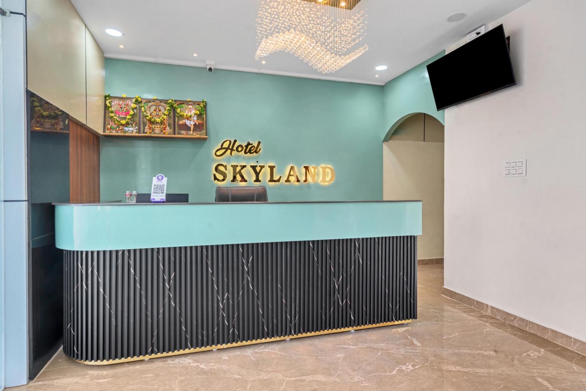 Hotel Sky Land Khammam Exterior foto